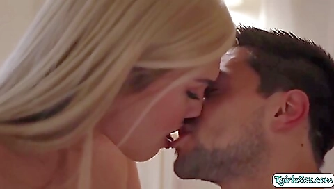 Blonde shemale with a sexy body is fucked deepthroat