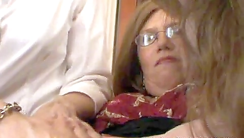 Mature stepmom in stockings and her stepson is cumming